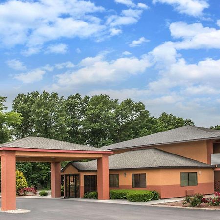 Days Inn By Wyndham Kingdom City Zewnętrze zdjęcie