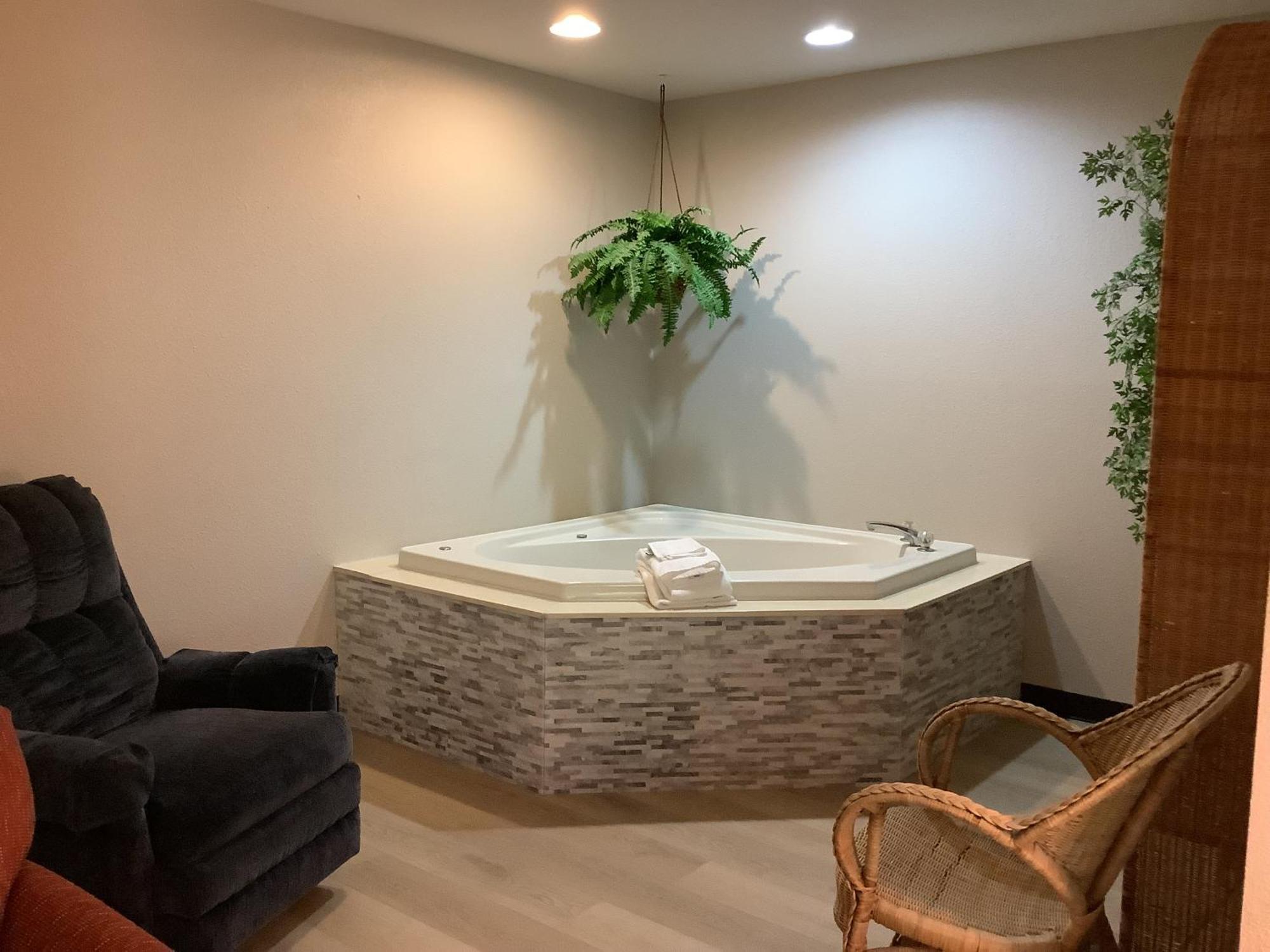 Days Inn By Wyndham Kingdom City Zewnętrze zdjęcie